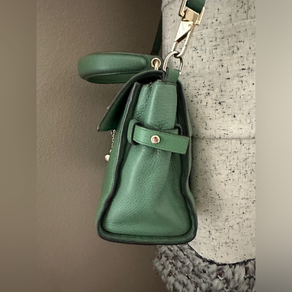 Luana Italy Paley Green leather crossbody satchel as carried by Taylor Swift! - Picture 6 of 9